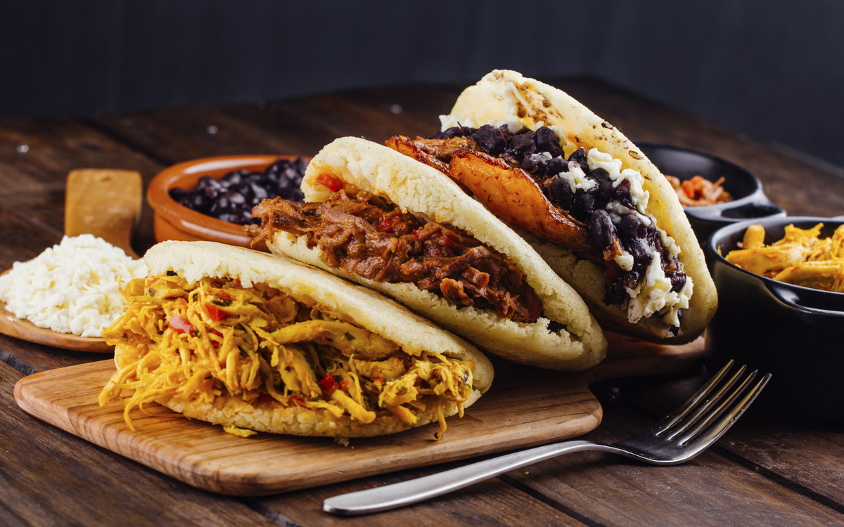 Traditionell gefüllte Maisfladen, Kolumbien