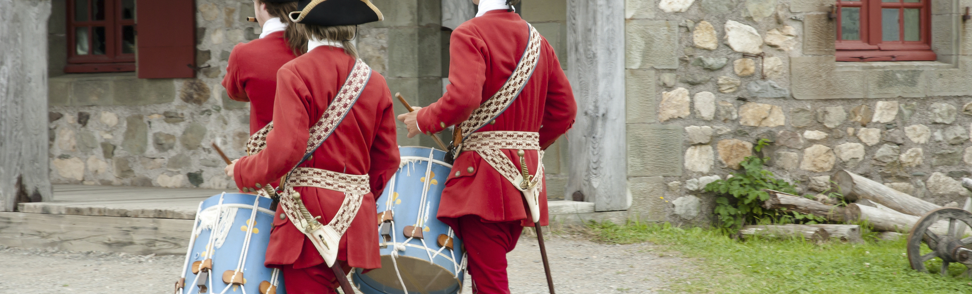Musiker vor der Festung Louisbourg in Nova Scotia, Kanada