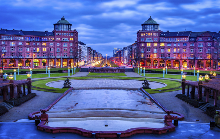 Friedrichsplatz in Mannheim im Winter, Deutschland