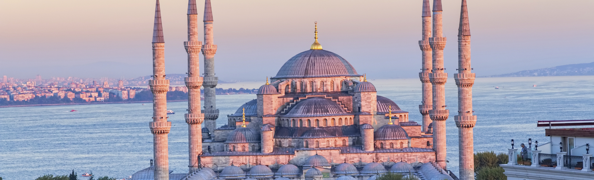 Blaue Moschee in Istanbul am Abend, Türkei