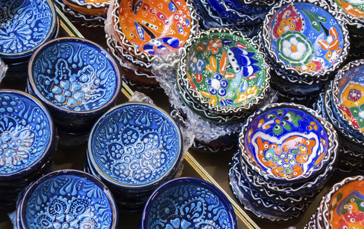 Traditionelles Porzellan von Kreta