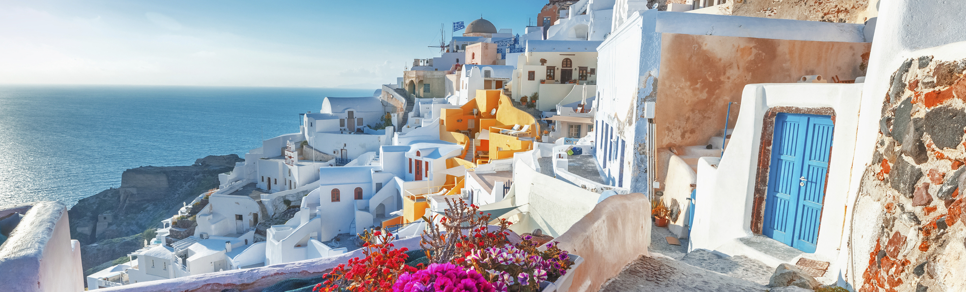 Panoramablick über Santorin und aufs Meer, Griechenland