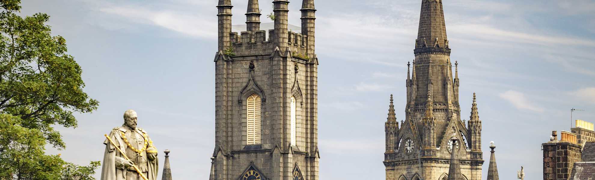 St. Nicholas Kirche und Statur von Edward VII in Aberdeen, Schottland