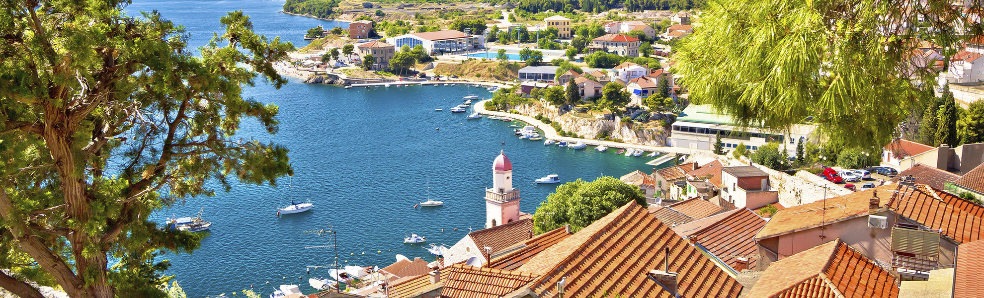 Blick auf die Bucht von Sibenik, Kroatien