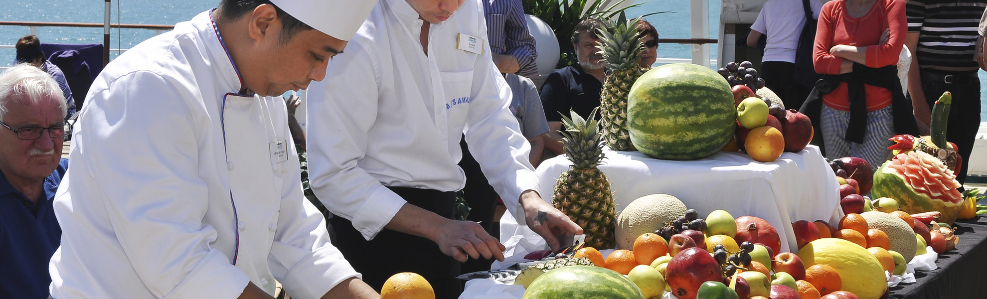 Früchte auf dem Lido-Deck der MS Amadea