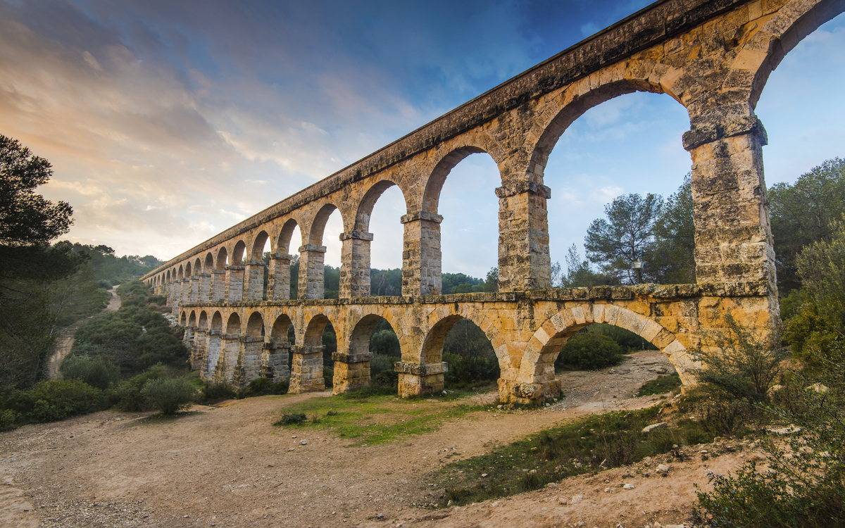 Römisches Aquädukt Aqüeducte de les Ferreres in Tarragona, Spanien