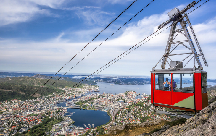 Seilbahn auf den Berg Ulriken, Bergen, Norwegen
