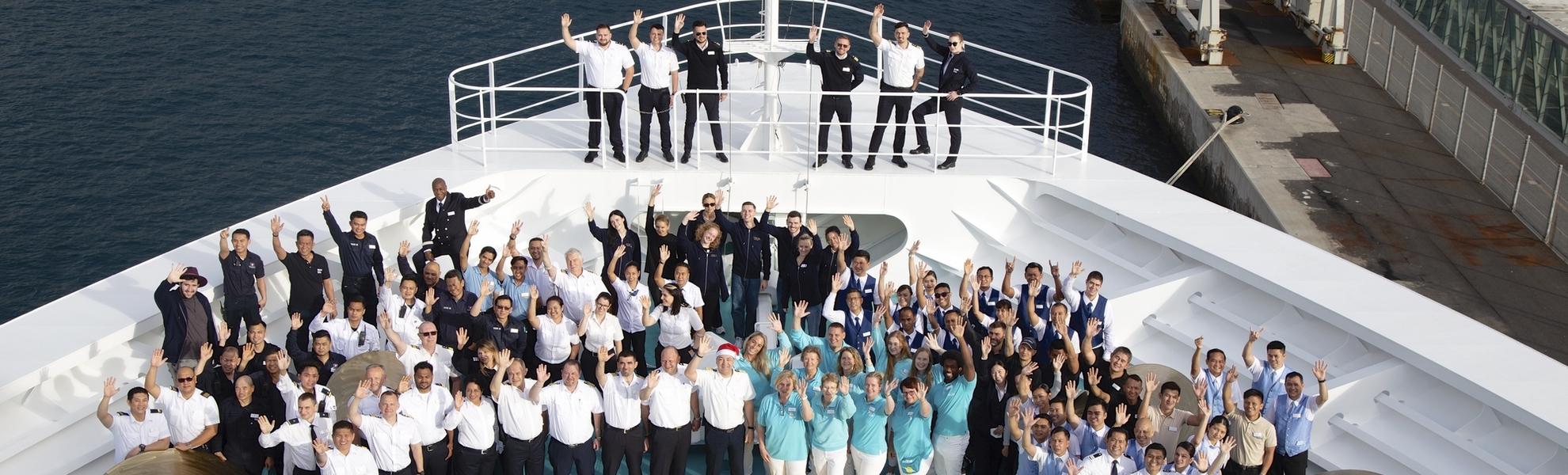 Crew der MS Amadea
