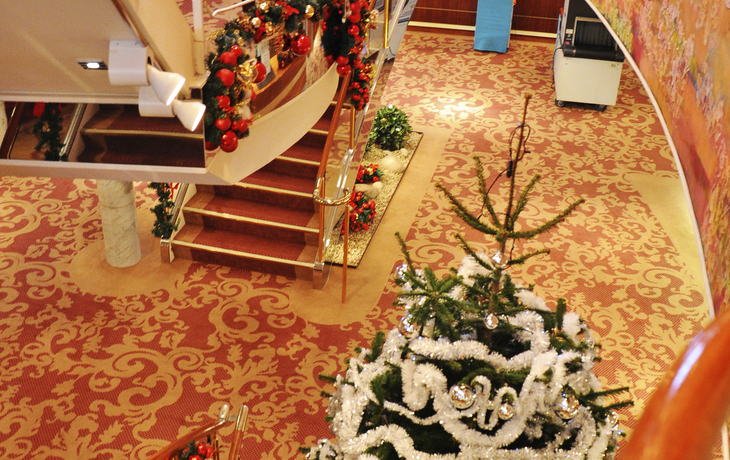 Tannenbaum auf der MS Amadea