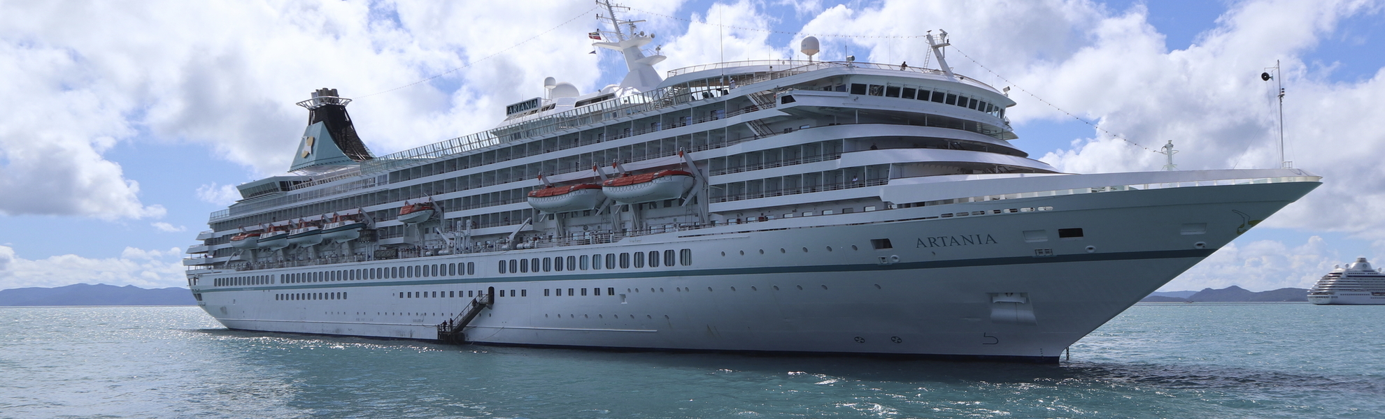 MS Artania in Airlie Beach