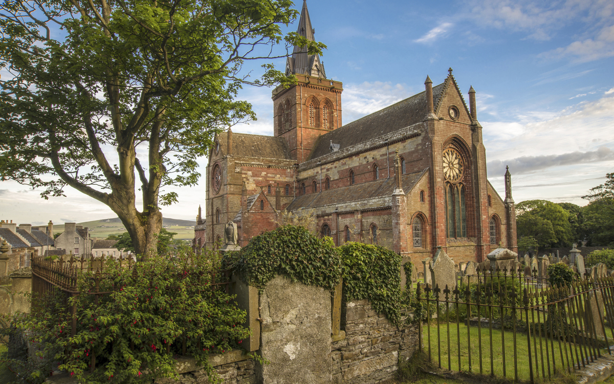 St Magnus Katherale in Kirkwall, England
