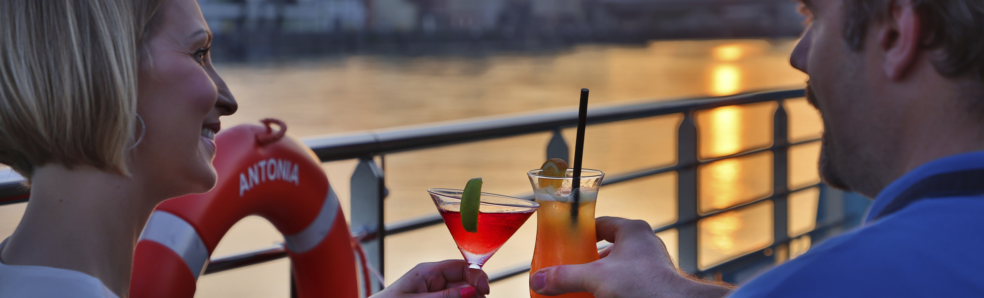 Cocktails auf dem Sonnendeck