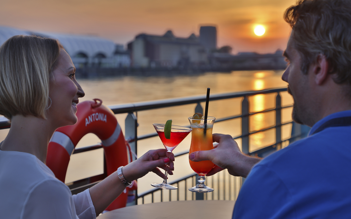 Cocktails auf dem Sonnendeck