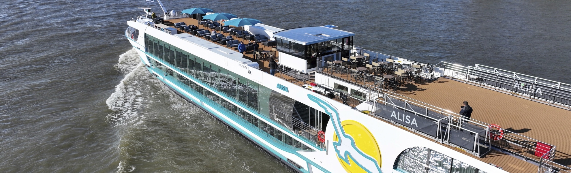 MS Alisa auf dem Rhein