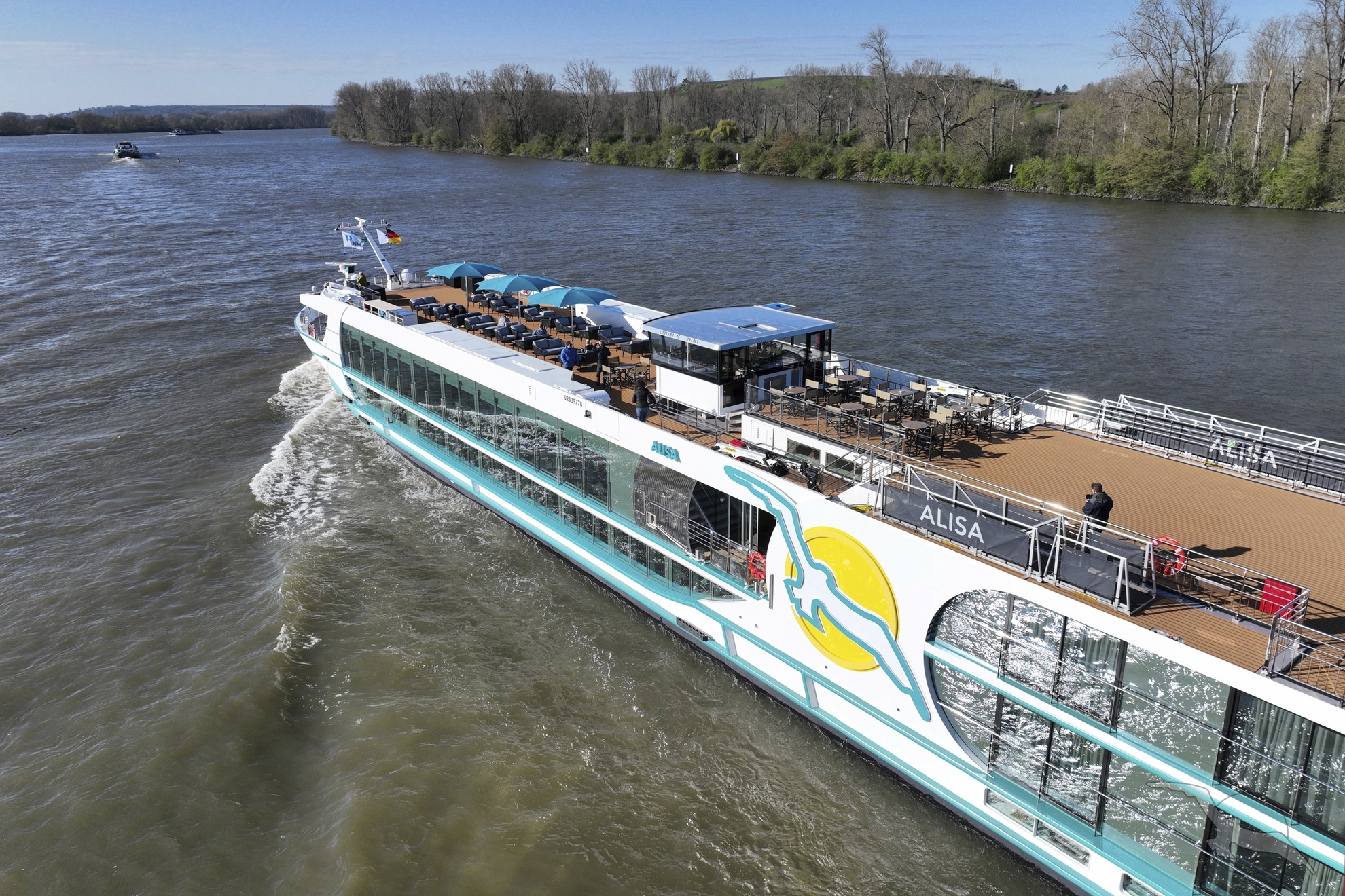 MS Alisa auf dem Rhein