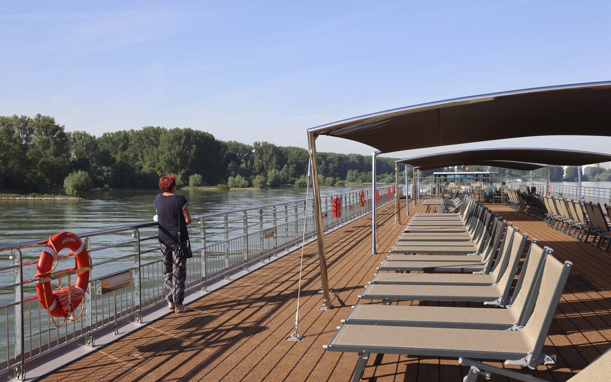 MS Antonia, Sonnendeck