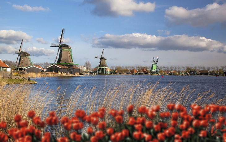 Windmühlen am Kanal