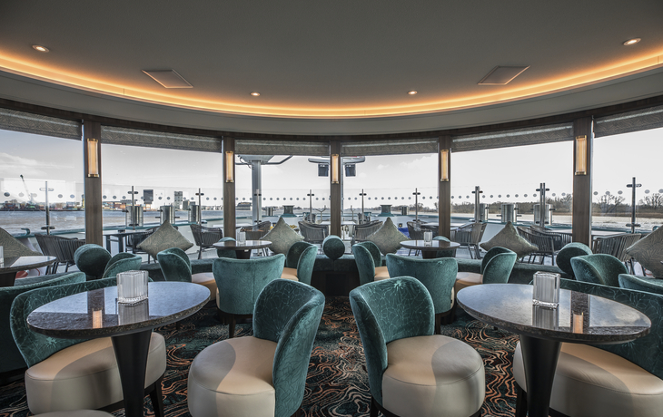 MS Annabelle, Lounge