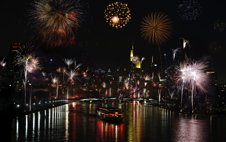 Feuerwerk in Frankfurt am Main, Deutschland