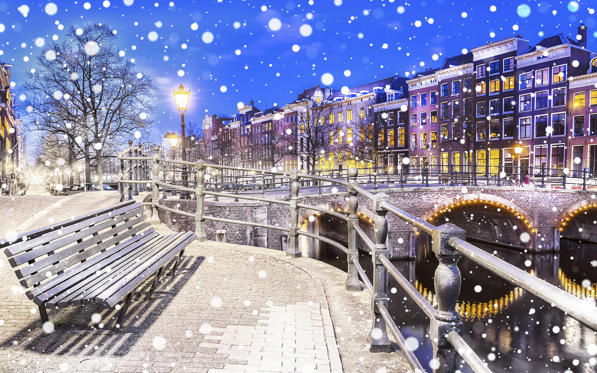 Amsterdam während der Weihnachtszeit, Niederlande