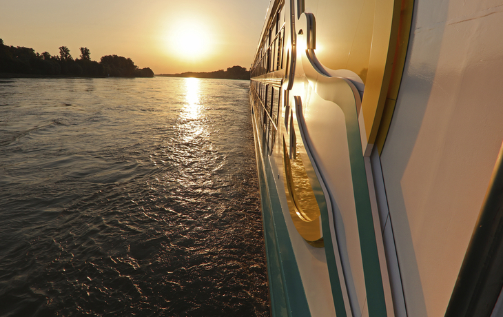 Sonnenaufgang bei Iffezheim