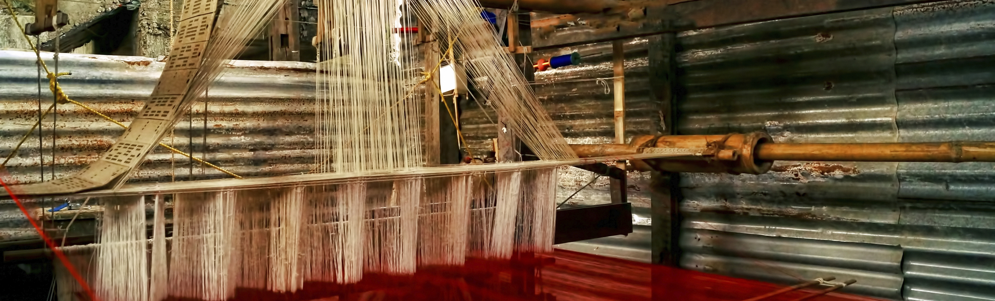 Weberei in Sualkuchi, Indien