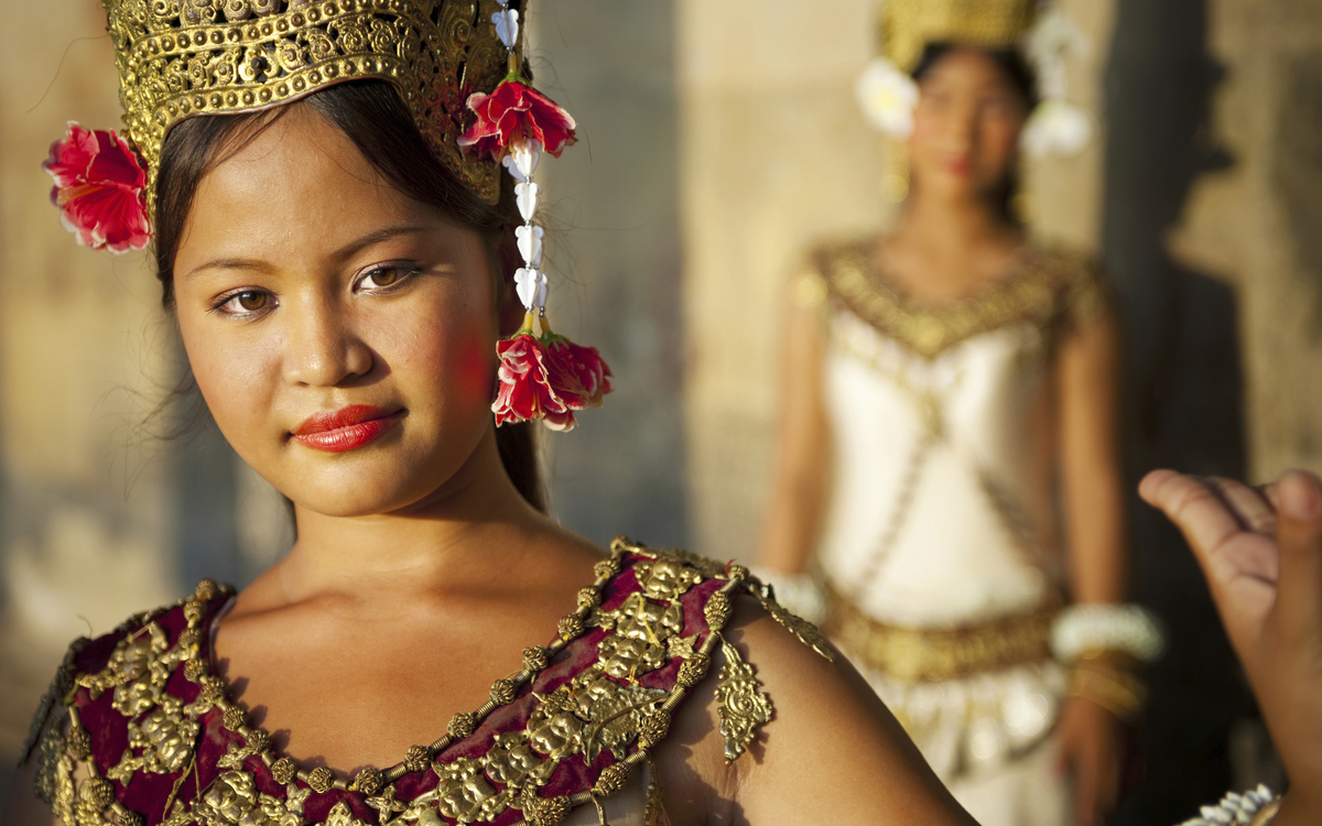 Tempeltaenzerin in Tempel, Kambodscha