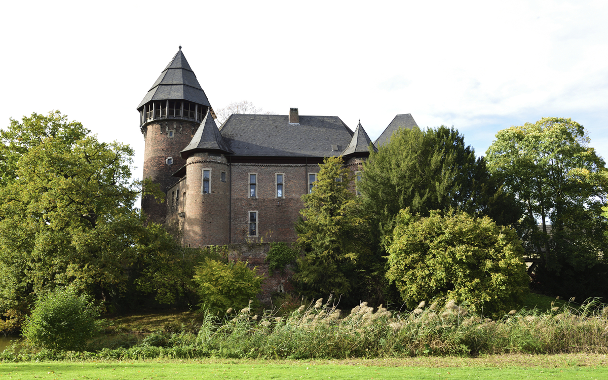 Linn Schloss in Krefeld Oppum