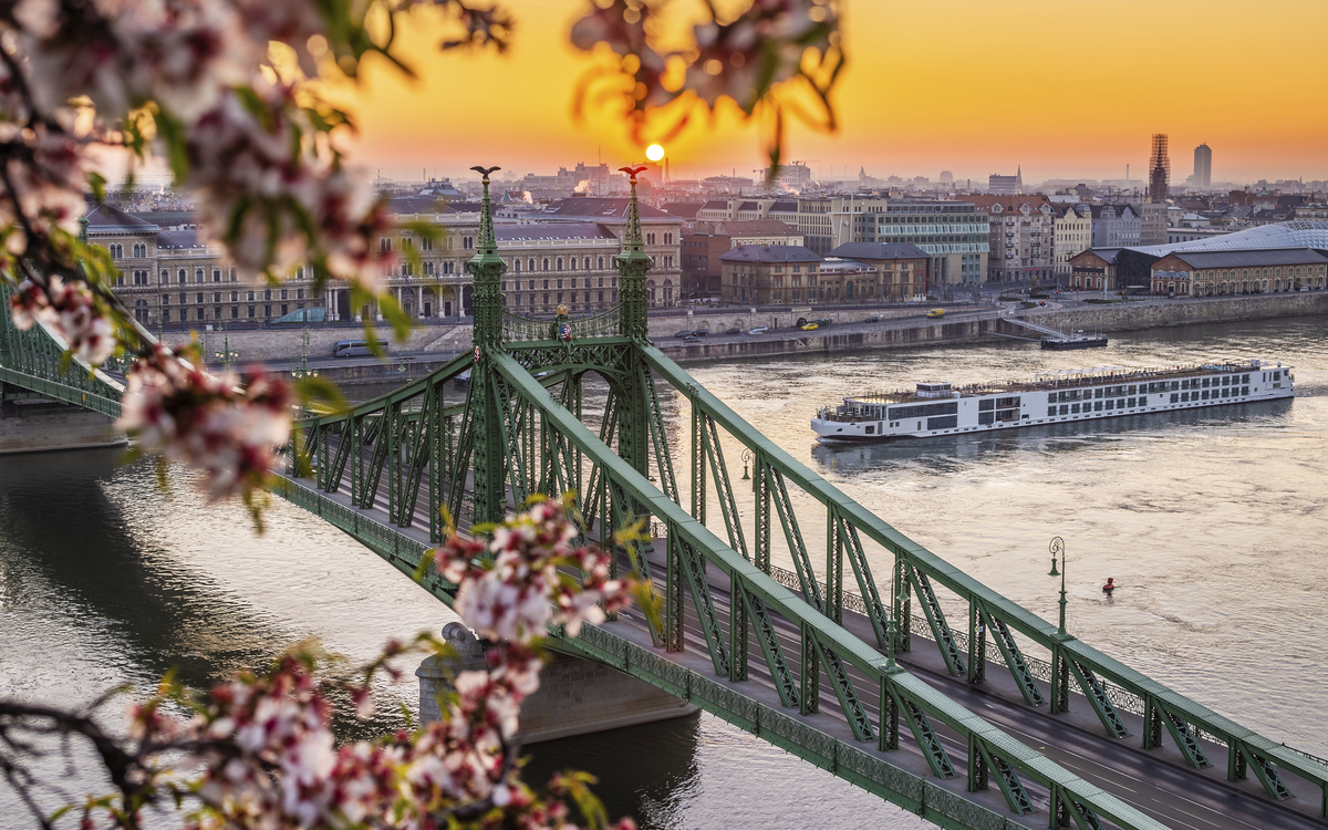 Budapest bei Sonnenuntergang, Ungarn