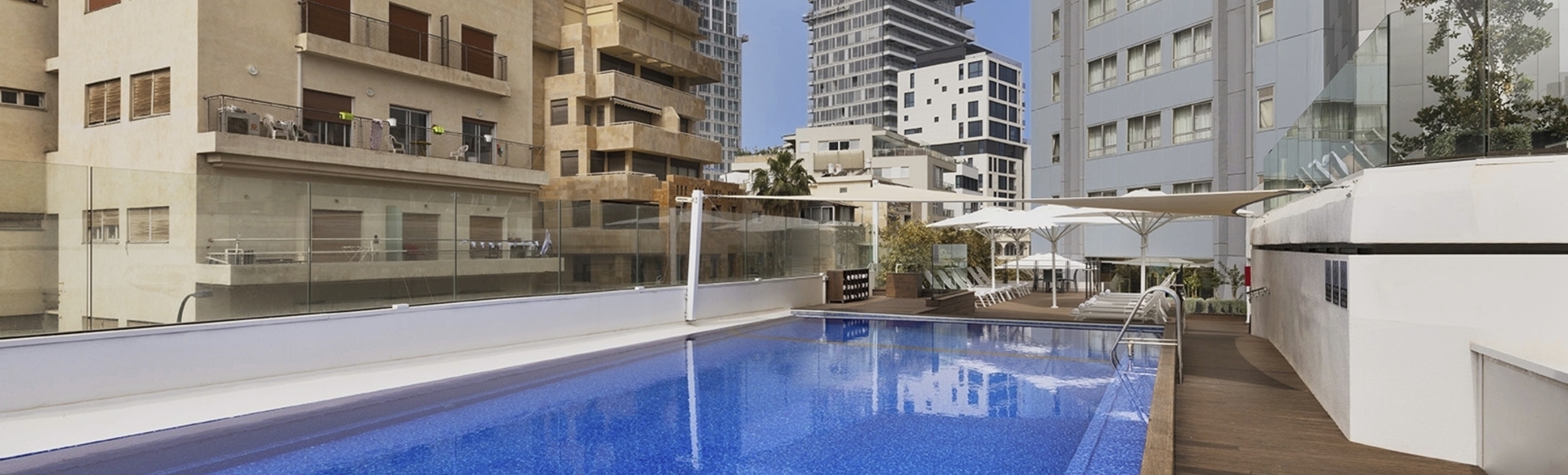 Hotel Metropolitan, Pool