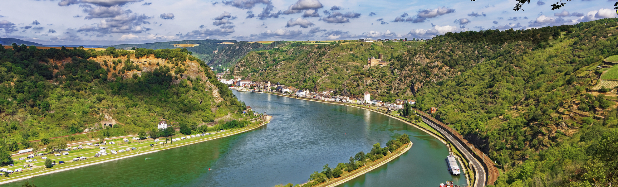 Lufftansicht von St. Goarshausen, Deutschland