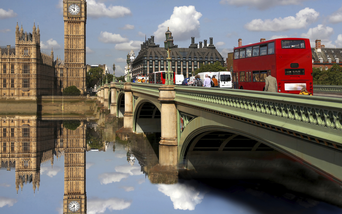 Der Glockenturm Big Ben in London, England