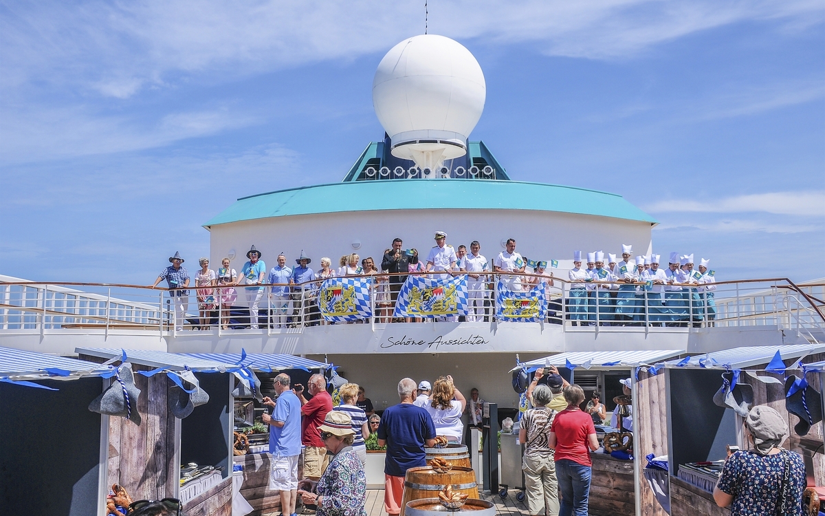 MS Amera, Fischmarkt