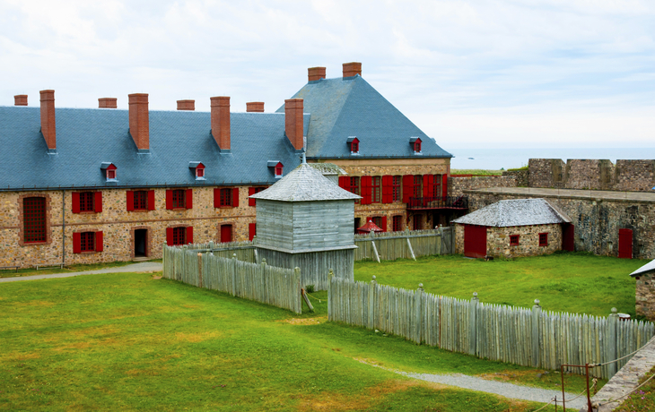 Cape Breton, Fort Louisbourg