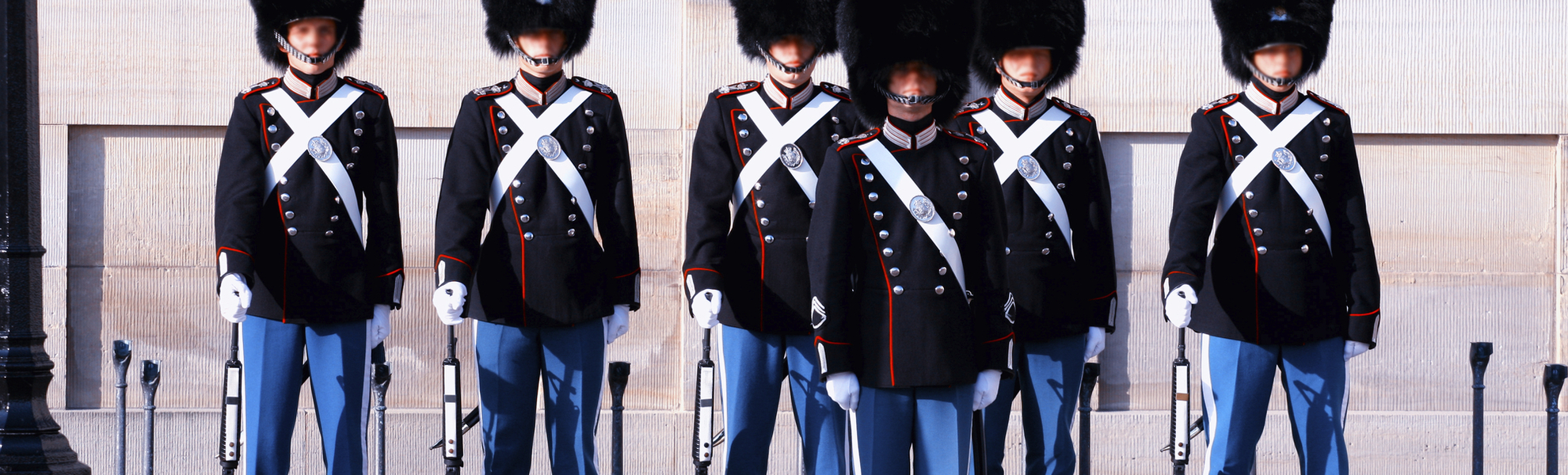 Wachablöse vor dem Schloss in Kopenhagen, Dänemark