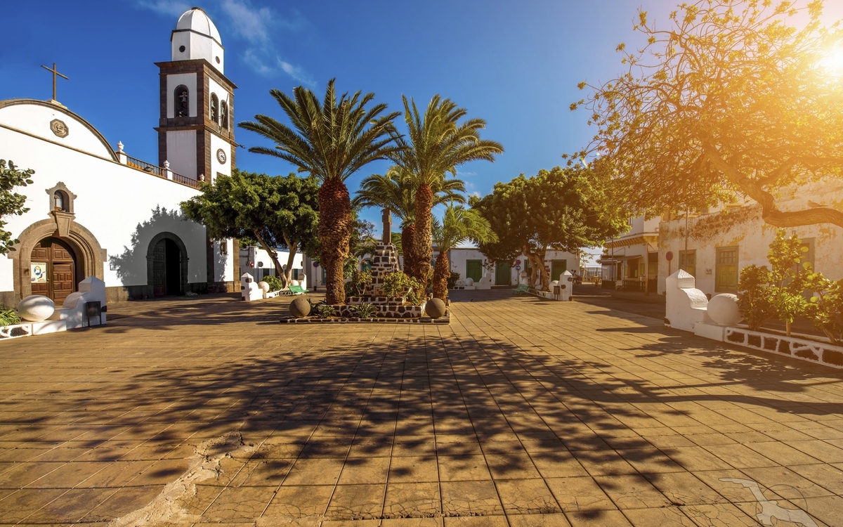 Ein Platz in Arrecife auf der kanarischen Insel Lanzarote