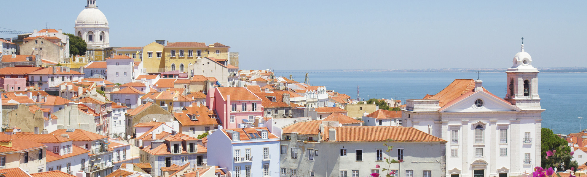 Blick über die Dächer von Lissabon, Portugal
