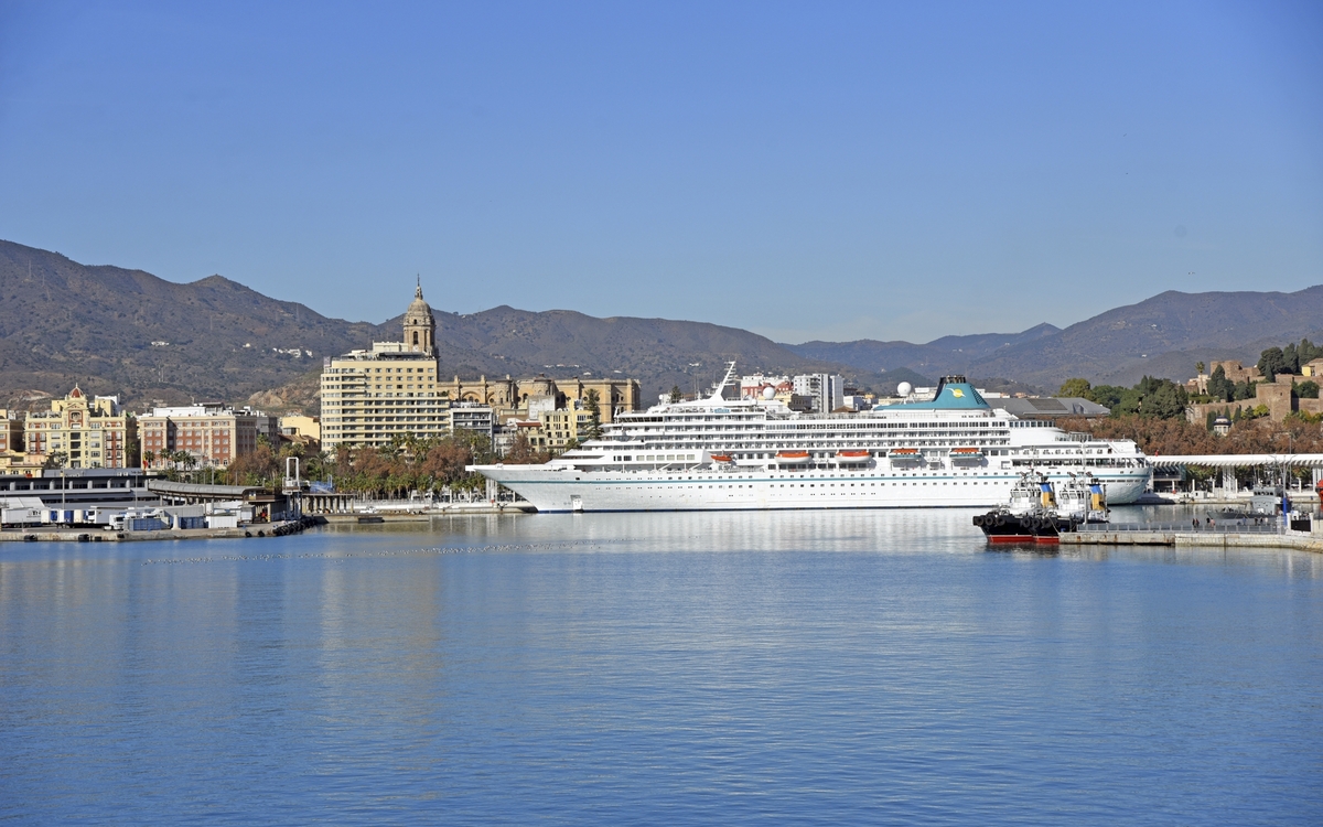 MS Amera in Malaga