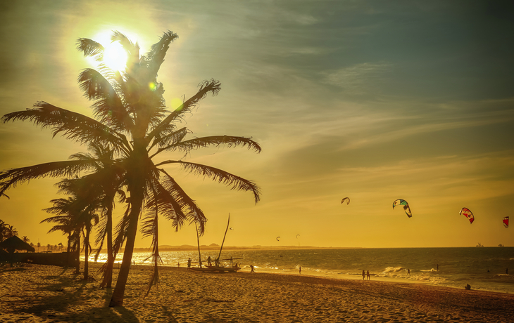 Praia de Cumboco Strand in Fortaleza, Brasilien