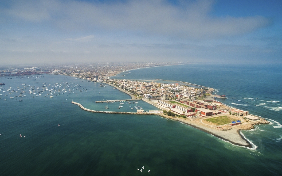 Luftaufnahme von La Punta Callao, Peru