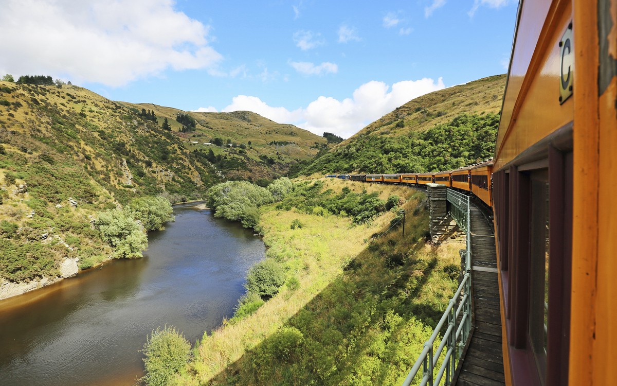 Die Taieri Gorge Railway in Dunedin, Neuseeland