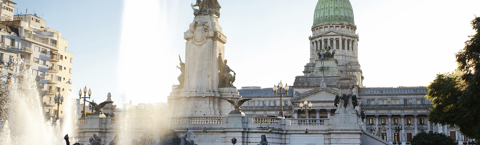 Springbrunnen vor dem Argentinischen Kongresspalast