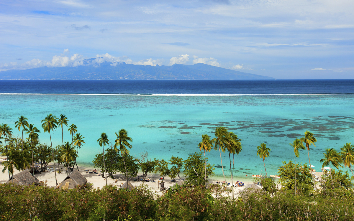 Strand in der Südsee auf Moorea