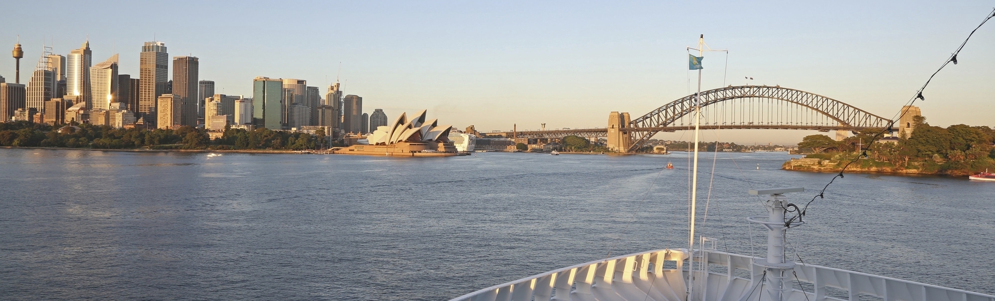 MS Artania in Sydney, Australien