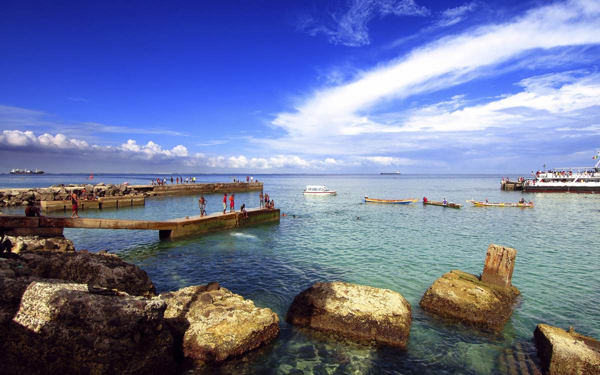 Küste der Insel Gorée in der Nähe von Dakar, Senegal