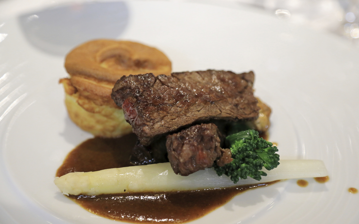 zartes Rinderfilet mit Spargel