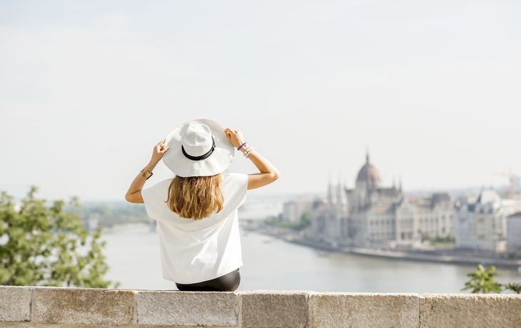 Touristin in Budapest, Ungarn