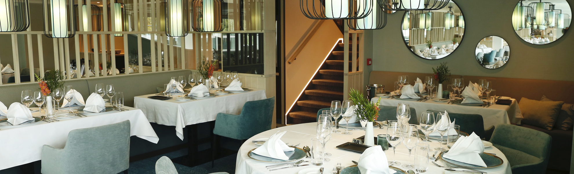 MS Andrea, Restaurant Vier Jahreszeiten