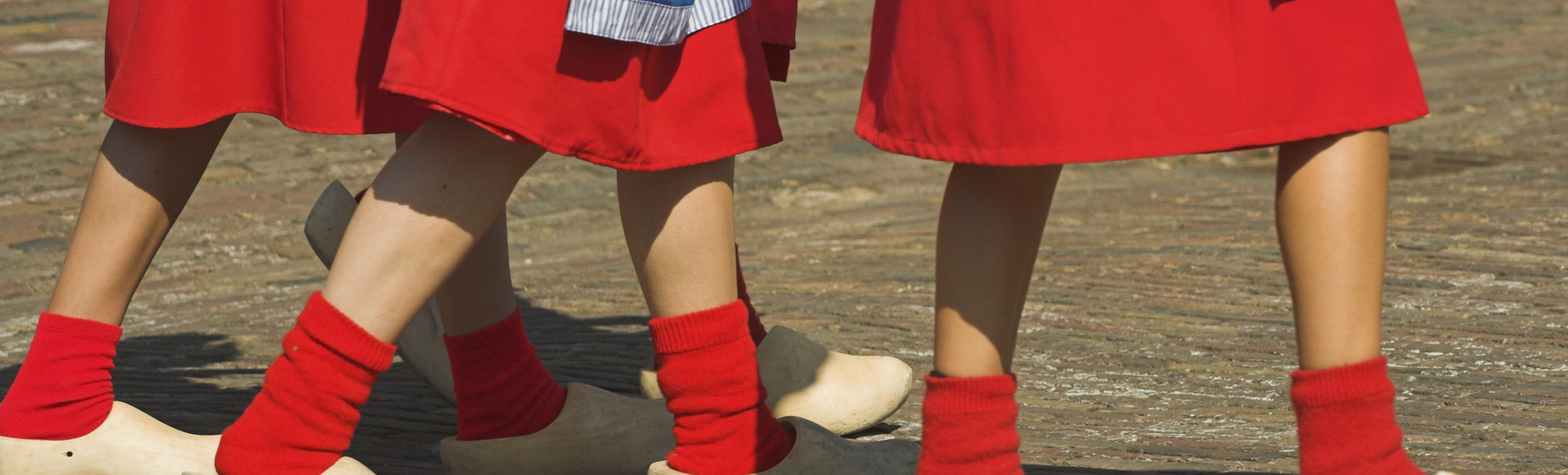 Kinder mit Klompen