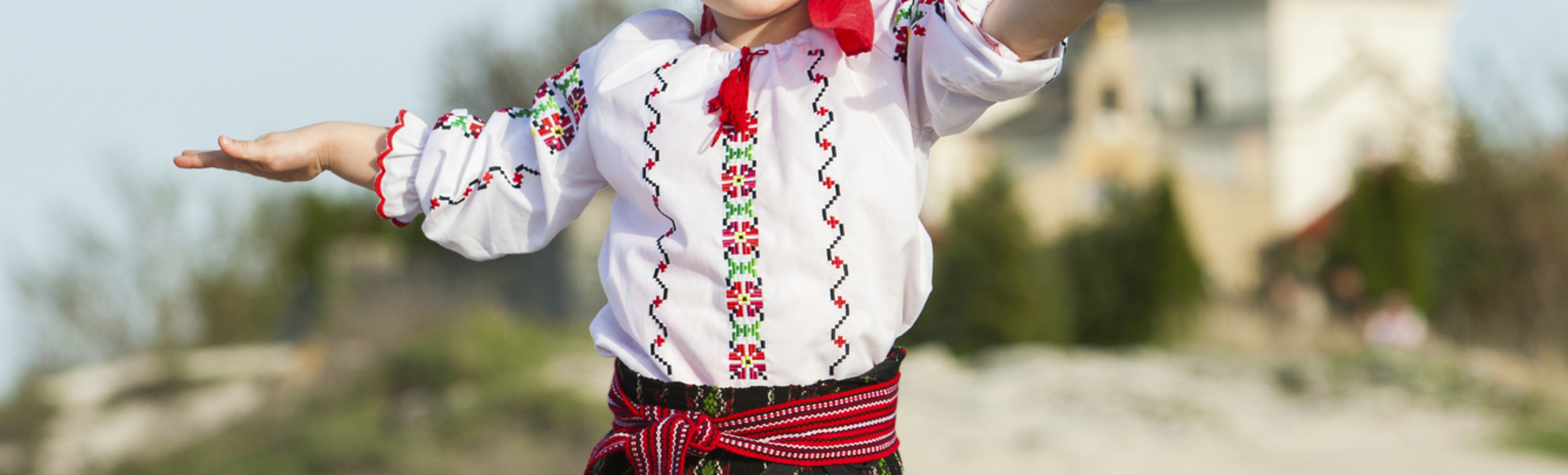 Kind in Landestypischer Tracht